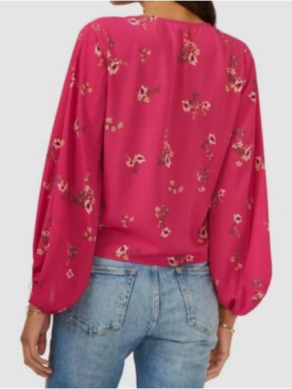 fuchsia Vince Camuto floral V-neck blouse